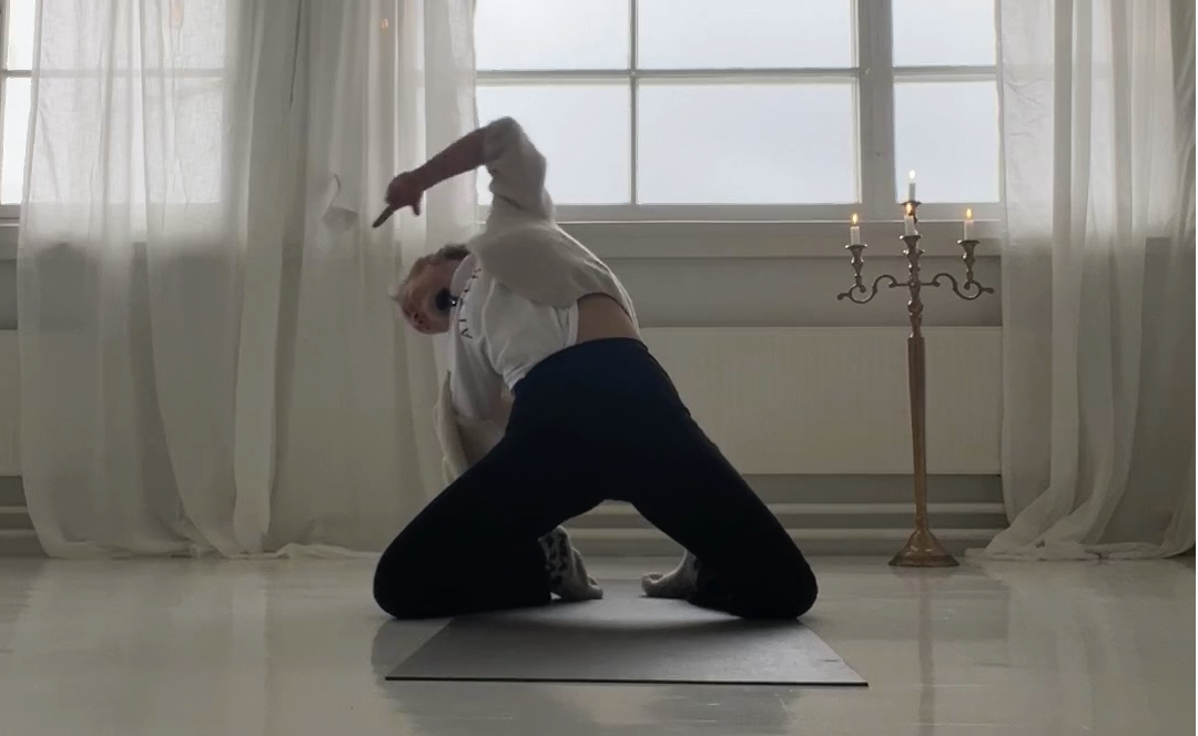 Pratyahara for your hips